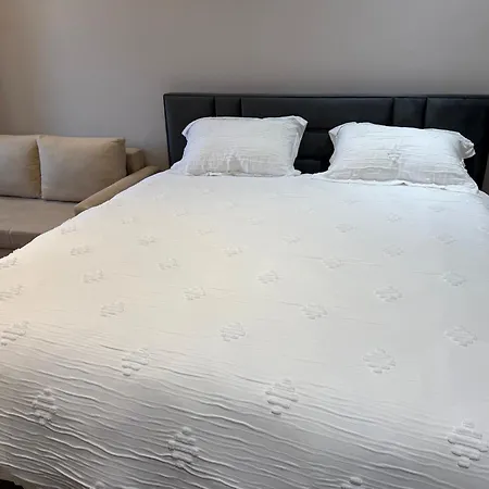 Lukas Vollga Durrës