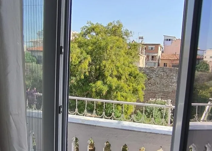 Lukas Vollga Daire Dıraç