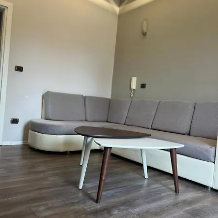 Lukas Vollga Durrës