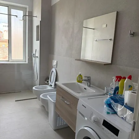 Lukas Vollga Appartamento