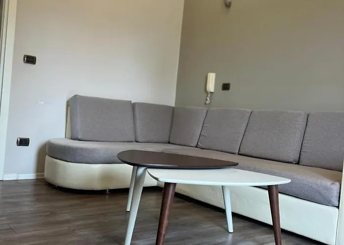 Lukas Vollga Durrës